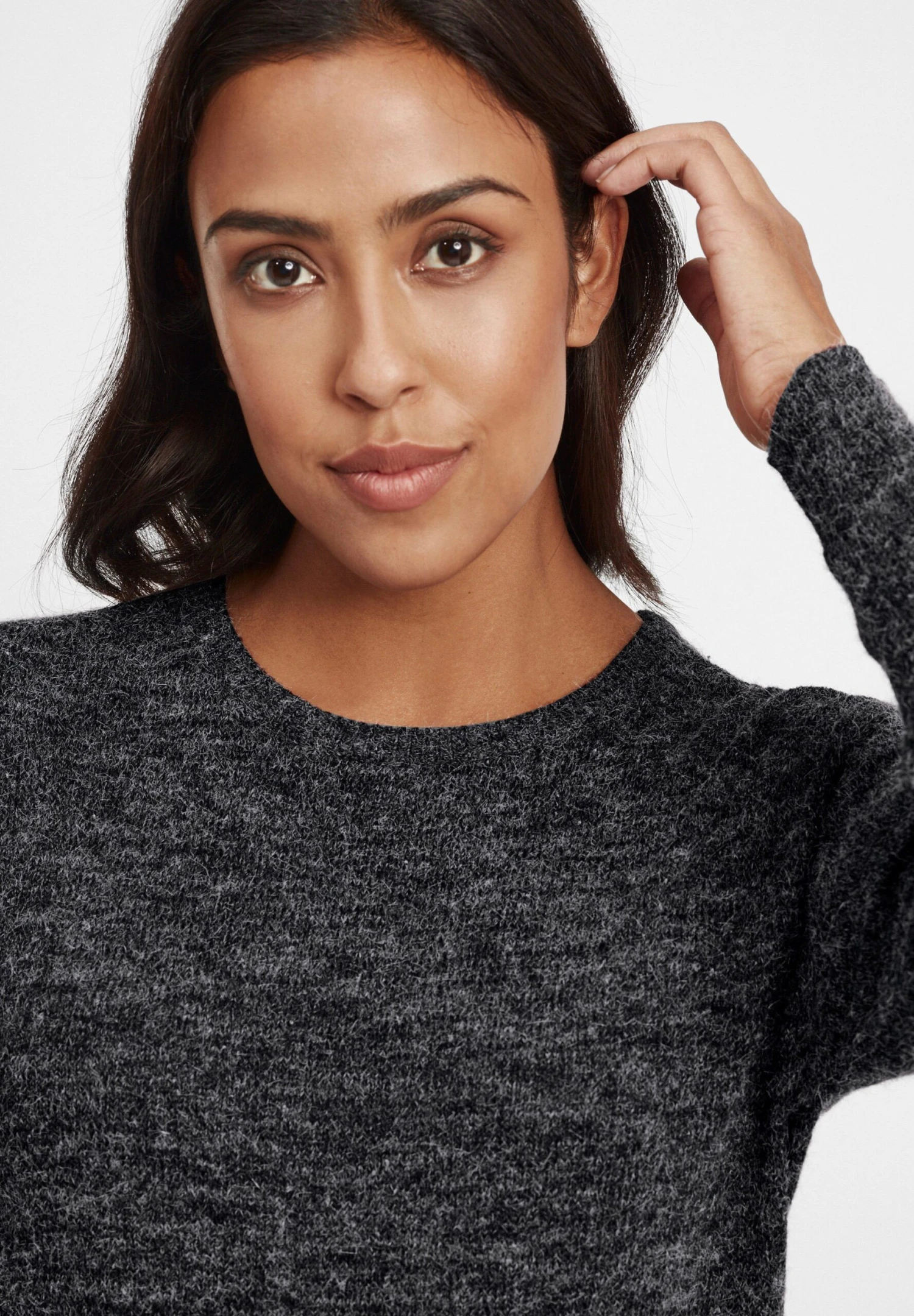 OXMO Oxnatti - Gebreide Jurk - Charcoal 6 OXMO Oxnatti - Gebreide Jurk - Charcoal - Afbeelding 4