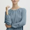 OXMO Oxhal - Blouse - Smoke Blue -OXMO Verkoopwinkel 01e8c554e03b4d748684496947c32de3