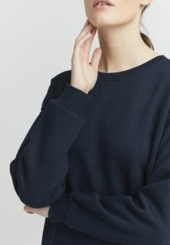 OXMO Holly - Jurk - Total Eclipse 11 OXMO Holly - Jurk - Total Eclipse -OXMO Verkoopwinkel 2412528f97174ac68416c9da84e3770e