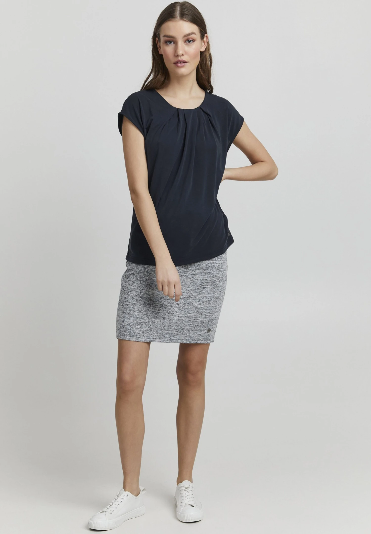 OXMO Bjalla - T-Shirt Print - Darkblue 4 OXMO Bjalla - T-Shirt Print - Darkblue - Afbeelding 2