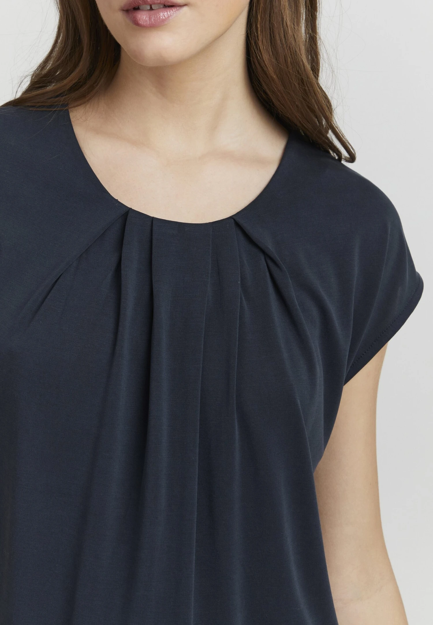 OXMO Bjalla - T-Shirt Print - Darkblue 6 OXMO Bjalla - T-Shirt Print - Darkblue - Afbeelding 4