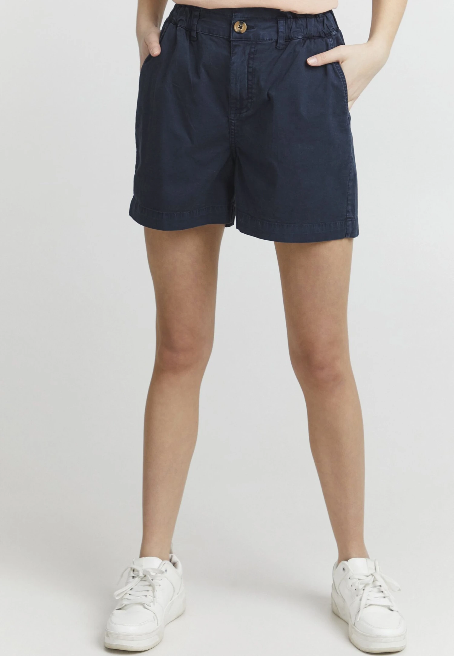 Oxmo Oxchai Me - Shorts - Total Eclipse 3 Oxmo Oxchai Me - Shorts - Total Eclipse