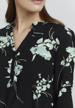 OXMO Elvy - Blouse - Black Mix -OXMO Verkoopwinkel 6a5669167a3444718c927d67ca92f8e3