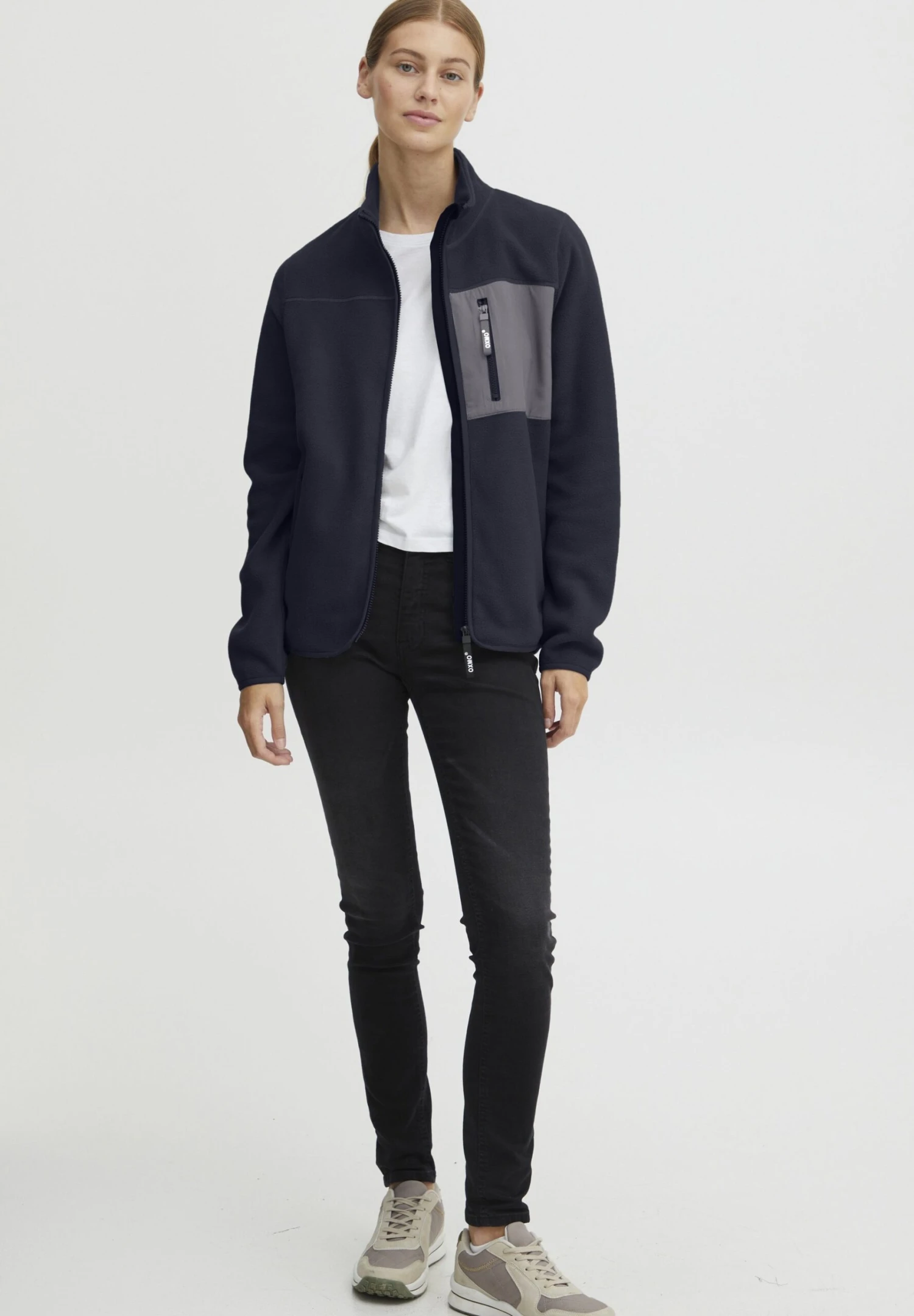 OXMO Oxnymfe - Fleecejas - Total Eclipse 4 OXMO Oxnymfe - Fleecejas - Total Eclipse - Afbeelding 2