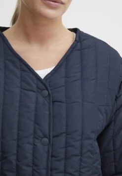 OXMO Oxsaggy - Jas - Total Eclipse -OXMO Verkoopwinkel 8baaaa7823d14e3698c327a4f6697ce0