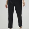 OXMO Paulia - Broek - Black 1 OXMO Paulia - Broek - Black -OXMO Verkoopwinkel 9fca0dfd20a84f85bb418a4fb2e75697