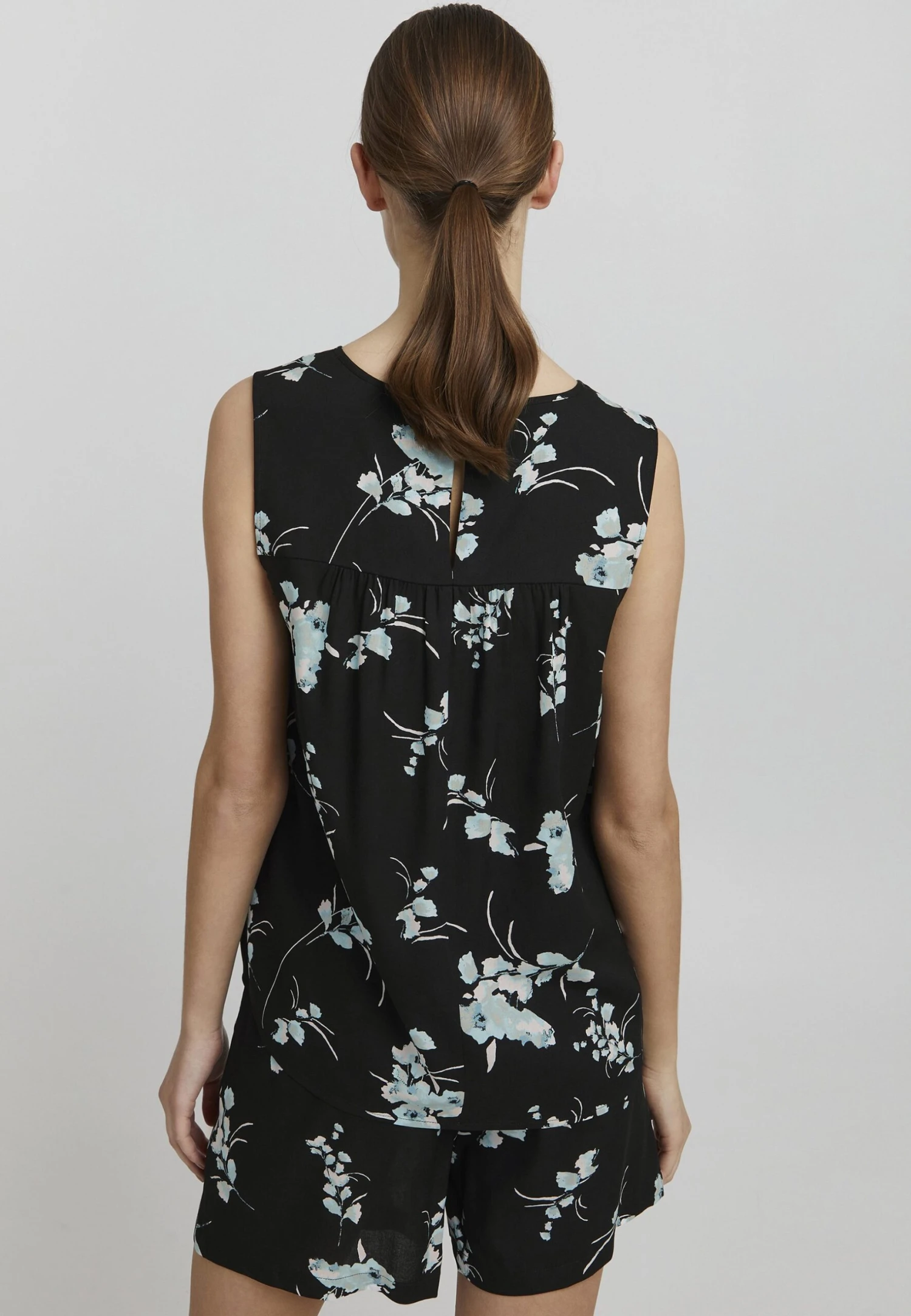 OXMO Esja - Blouse - Black Mix 5 OXMO Esja - Blouse - Black Mix - Afbeelding 3