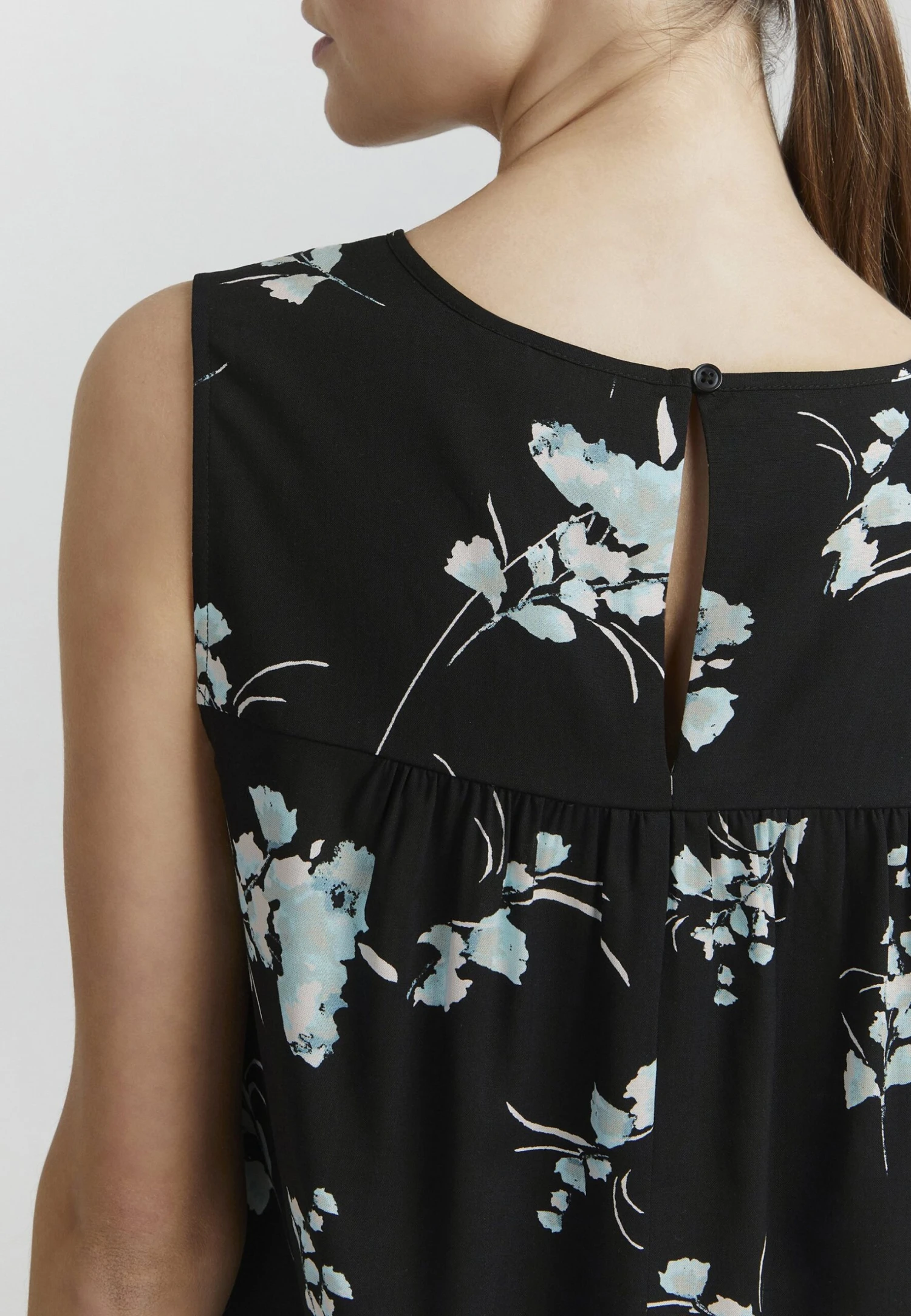 OXMO Esja - Blouse - Black Mix 7 OXMO Esja - Blouse - Black Mix - Afbeelding 5