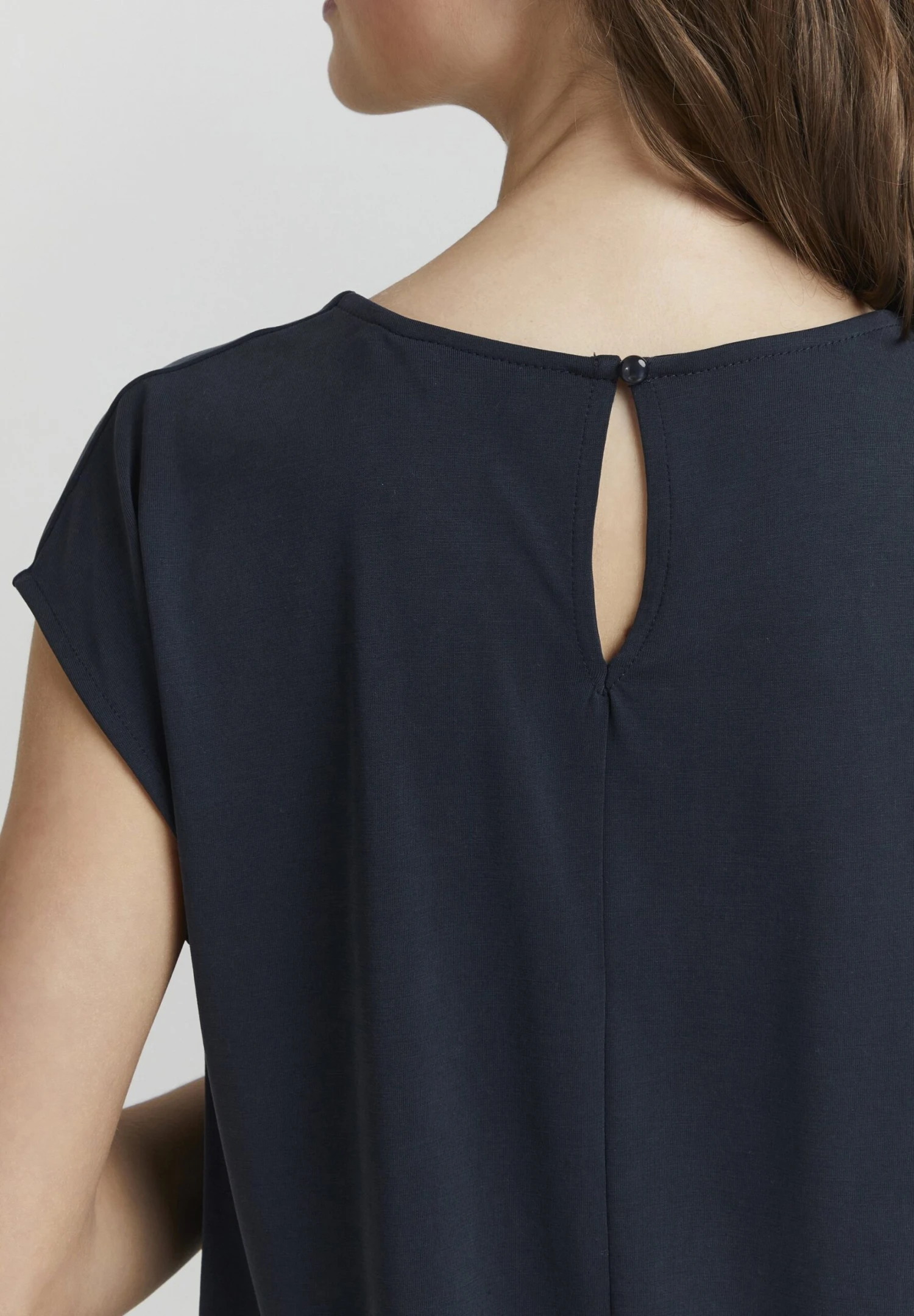 OXMO Bjalla - T-Shirt Print - Darkblue 7 OXMO Bjalla - T-Shirt Print - Darkblue - Afbeelding 5