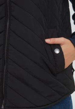 OXMO Oxmacy - Bodywarmer - Black -OXMO Verkoopwinkel e19597fa03574201882c3755b7dd7763