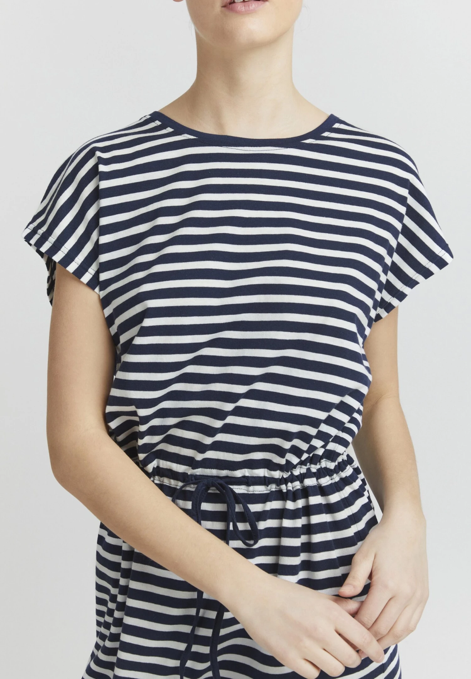 OXMO Stilla - Jerseyjurk - Total Eclipse 6 OXMO Stilla - Jerseyjurk - Total Eclipse - Afbeelding 4