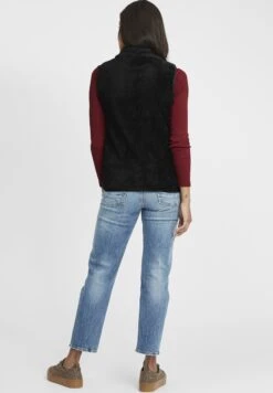 OXMO Oxtheri - Bodywarmer - Black -OXMO Verkoopwinkel fc13978802a04634bca8eef196ad1b50